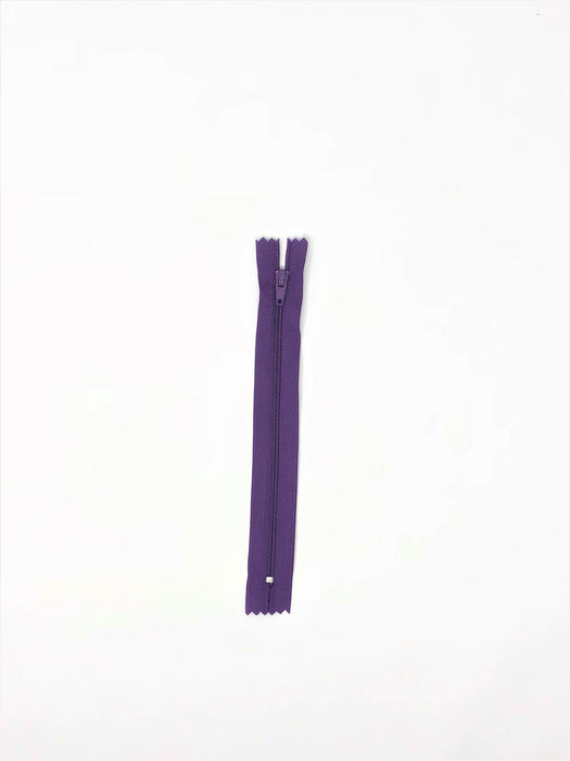 Nylon Zippers 7 Inches Coil #3 Closed Bottom - ZipUpZipper