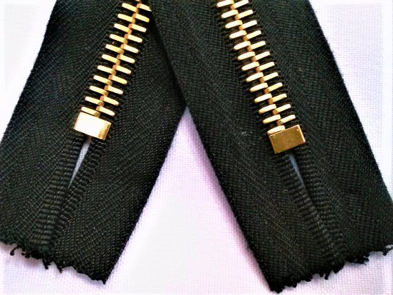 Black Riri Zipper 7 Inches 8MM Brass Teeth Closed Bottom - ZipUpZipper